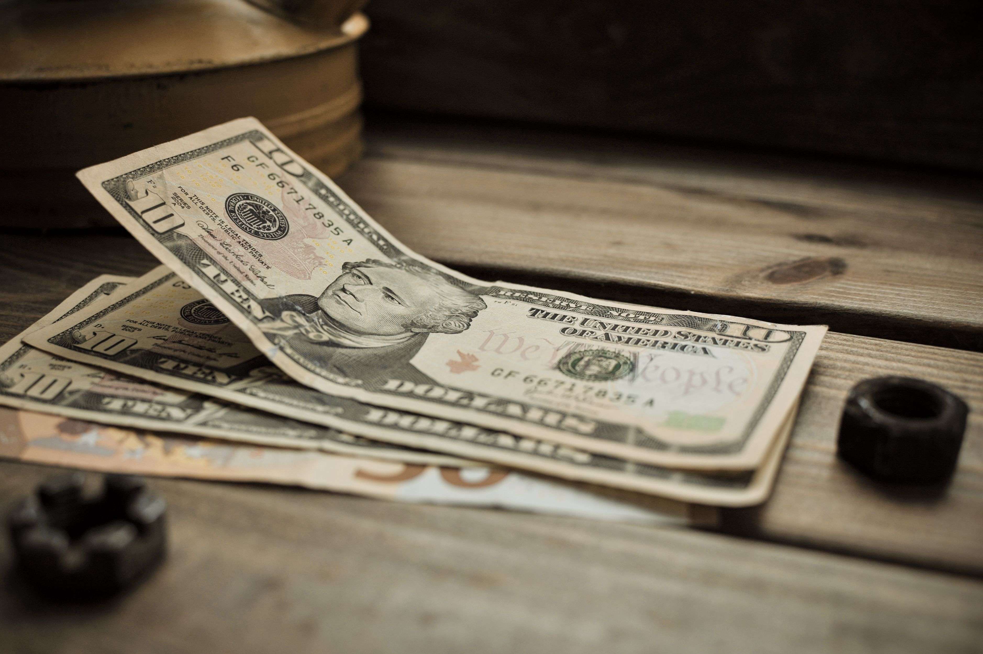 คู่มือแท่งเทียนทองคำ 10 รูปแบบ เทรด XAU/USD ภาพประกอบที่ 1