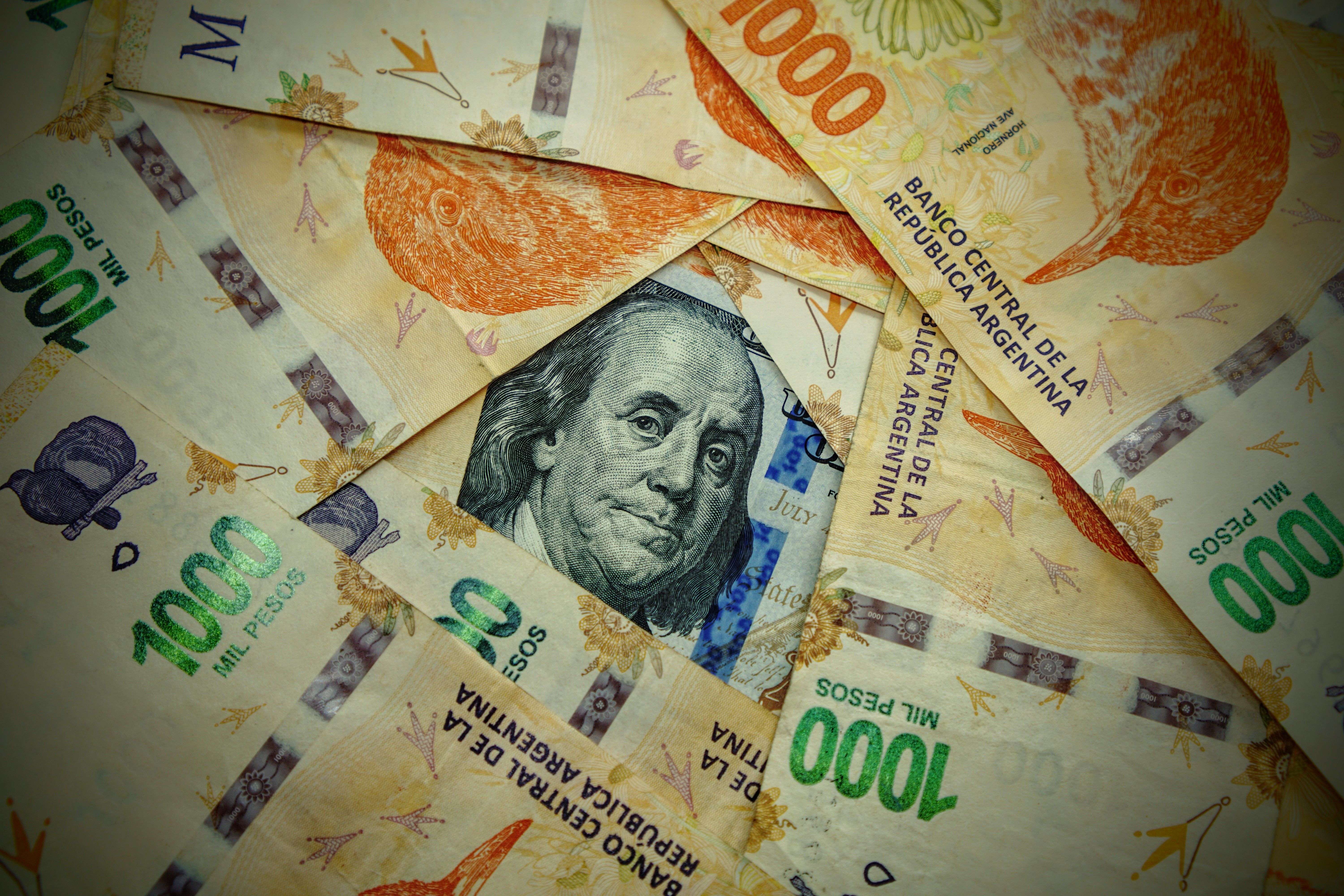 เจาะลึกวิธีเทรด USD/CHF จาก Fed SNB DXY Saf ภาพประกอบที่ 2
