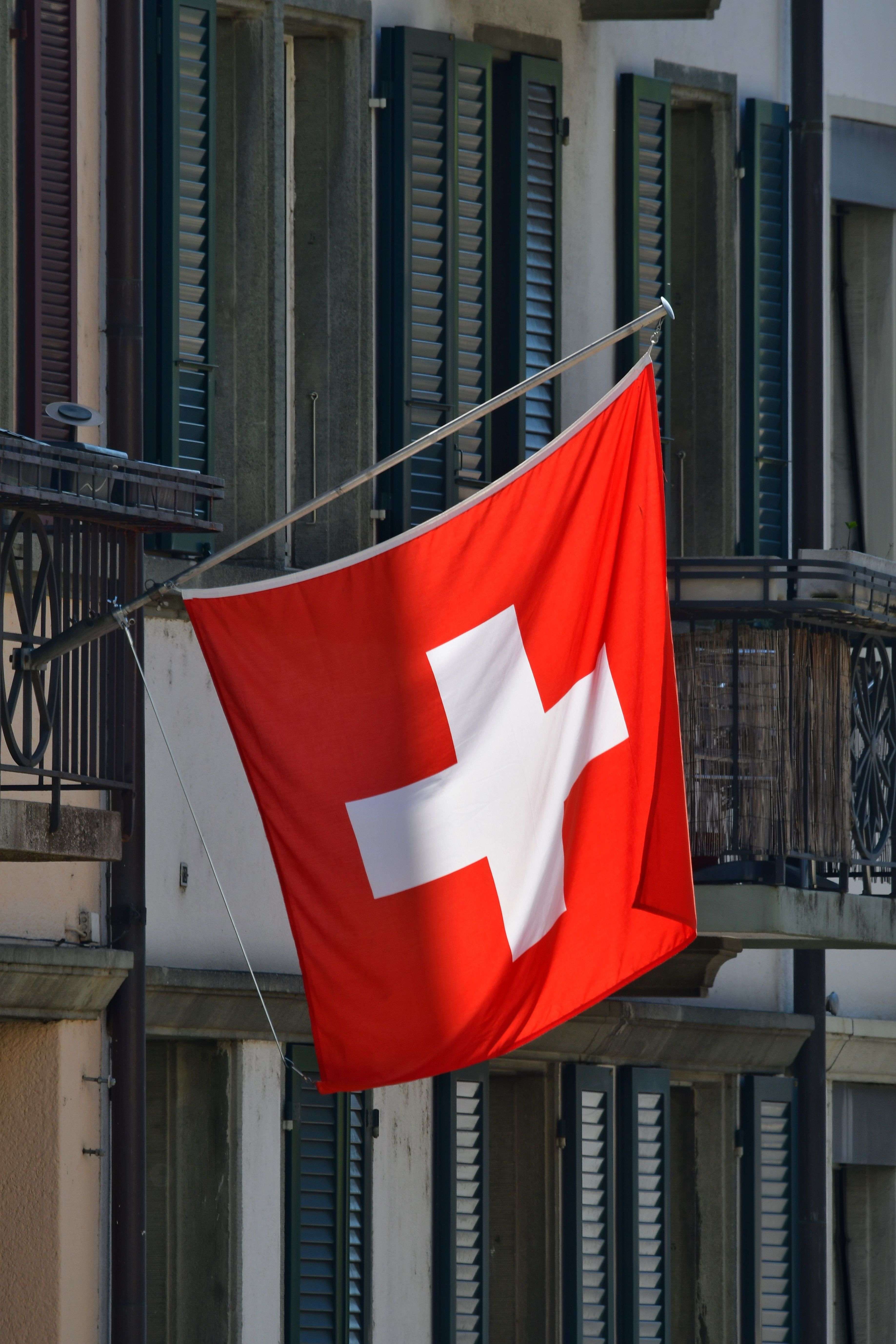 เจาะลึก GBP/CHF วิธีเทรด BOE SNB UK Swiss S ภาพประกอบที่ 2