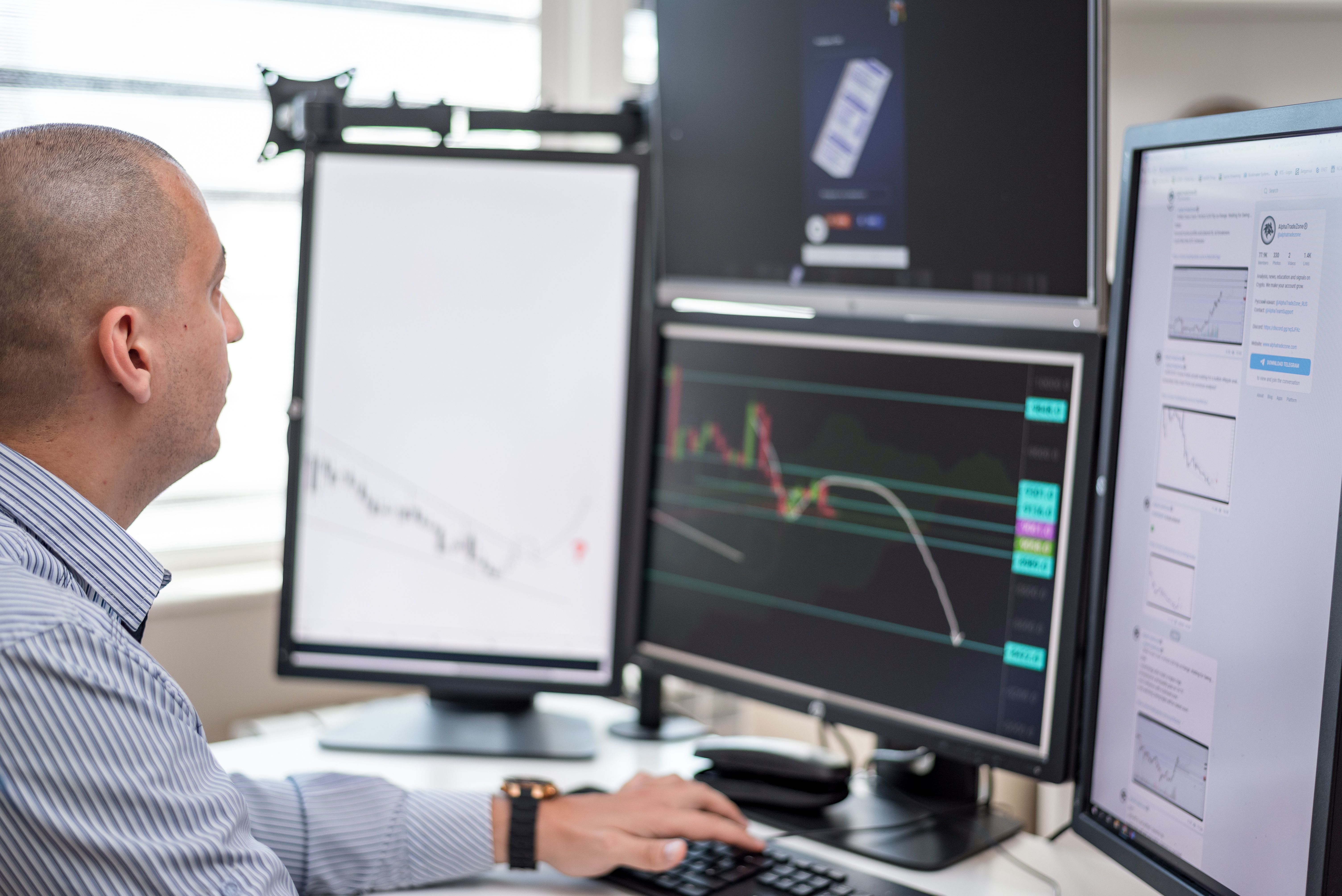 97b8bb2e8a03